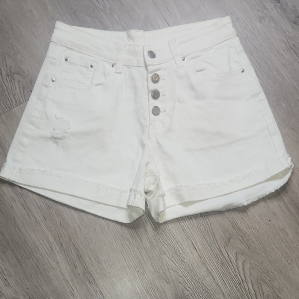 Urban Daizy White Button-Fly Women’s Denim Shorts NWOT